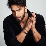 Ranveer Singh Instagram – No rules. All welcome. #TiffanyLock

Share your personal unbreakable bonds that make you who you are.

@tiffanyandco #TiffanyLock #LockwithLove #TiffanyIndia #TiffanyPartner