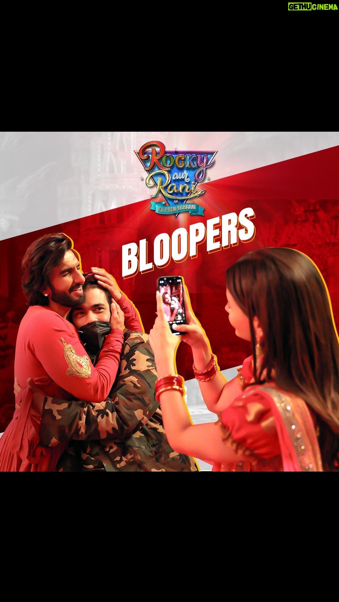 Ranveer Singh Instagram - Frandz and Femilys! Sooo cyuuud yaaaaar !!! π
ππ€£π«Άπ½π«Άπ½π«Άπ½πππ #RRKPK @aapkadharam #JayaBachchan @azmishabana @aliaabhatt @totaroychoudhury @utterlychurni @kshiteejog #AamirBashir @namitdas @anjalidineshanand @karanjohar @apoorva1972 @ajit_andhare @_ishita_moitra_ @shashankkhaitan @gogoroy @somenmishra @dharmamovies @viacom18studios @saregama_official