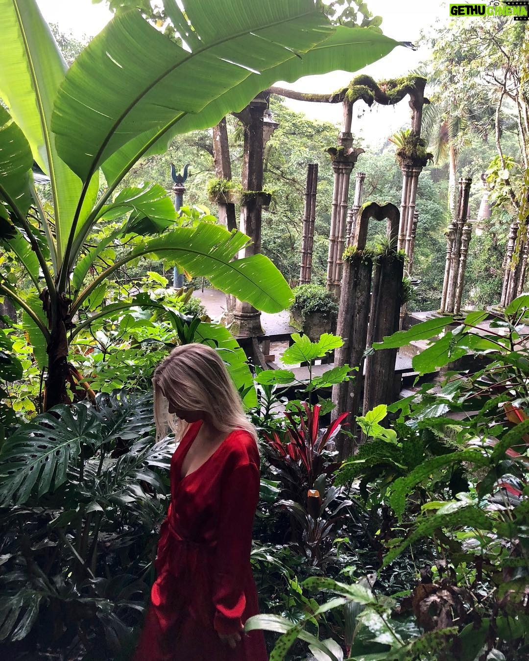 Raquelle Stevens Instagram - 🌹 Mexico