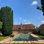 Raquelle Stevens Instagram - Countryside dream @albion_barn 💛 Oxfordshire