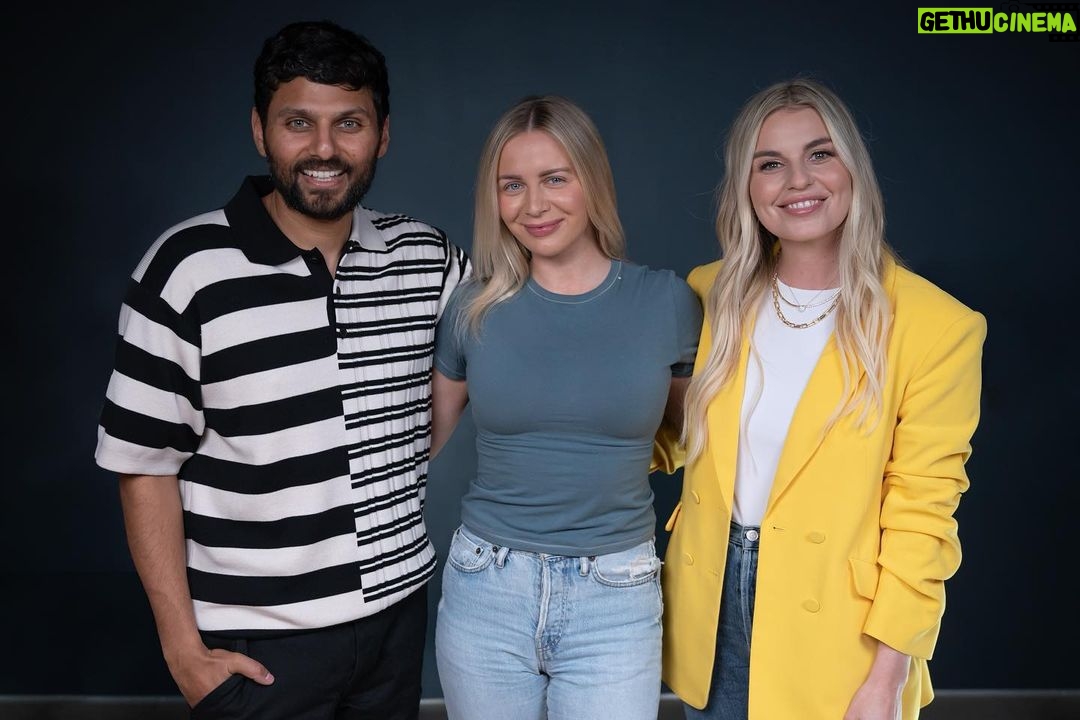 Raquelle Stevens Instagram - Our podcast episode with @jayshetty is out now! Thank you, Jay for having us on to discuss our new book! 🎙️☀️