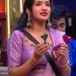 Rathika Rose Instagram – Flawless and fabulous 💜

COSTUME BY @yamini_vanga 
JEWELLERY BY @aanvitrends 

#rathikarose #biggboss7telugu #bigbosstelugu #biggbosstelugu #starmaa