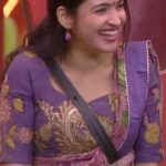 Rathika Rose Instagram - Smiling Queen @rathikarose_official ❤️ COSTUME BY : @aarushireddylabel DESIGNED BY : @supriya.byreddy #rathikarose #biggboss7telugu #biggbosstelugu #biggbosstelugu7 #bigbosstelugu #starmaa #smilequeen