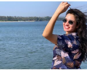 Rathika Rose Instagram - Sea , sweat and the tears are salt water !! 

Hardwork resembles sweat ! 
Failure resembles tears ! 
NOT TO GIVE UP resembles the SEA !! 

Don’t give up ! Keep trying and be hungry for what you want !!

#BiggBoss #BiggBossTelugu #BiggBoss7Telugu
#BiggBossSeason7 #BiggBoss7TeluguUpdates
#DisneyplusHotstar #Hotstar #Starmaa #Trending #TrendingReels #Explore #Viral #ViralReels #instagram 
#biggboss #biggboss7telugu #starmaa #maa #rathikarose #rathika