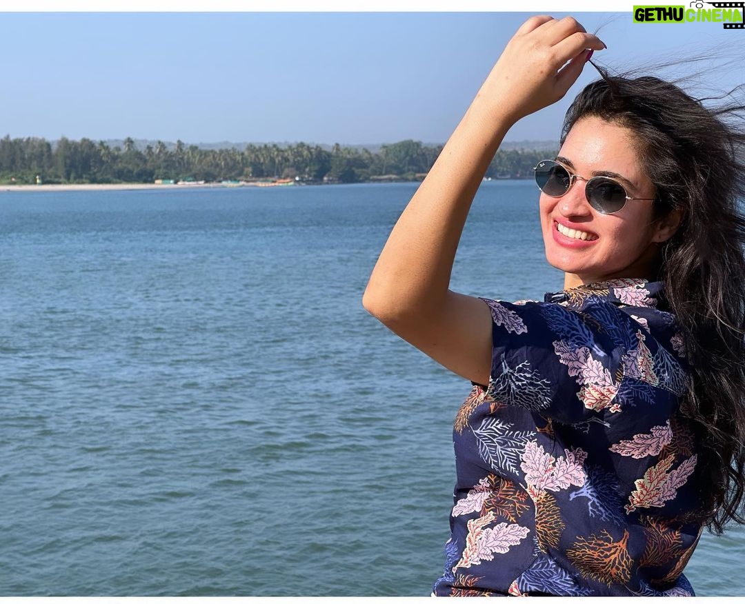Rathika Rose - 61.9K Likes - Sea , sweat and the tears are salt water !!
Hardwork resembles sweat !
Failure resembles tears !
NOT TO GIVE UP resembles the SEA !!
Don’t give up ! Keep trying and be hungry for what you want !!
#BiggBoss #BiggBossTelugu #BiggBoss7Telugu
#BiggBossSeason7 #BiggBoss7TeluguUpdates
#DisneyplusHotstar #Hotstar #Starmaa #Trending #TrendingReels #Explore #Viral #ViralReels #instagram
#biggboss #biggboss7telugu #starmaa #maa #rathikarose #rathika