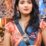 Rathika Rose Instagram - We had a great #week3 and looking forward for #week4 !! Thanks for the elegant weekend outfit by @sneha_fashiondesigner Edit Help By : @masthi_bro #thanksforthesupport guys. #loveyouall #teamrathika
