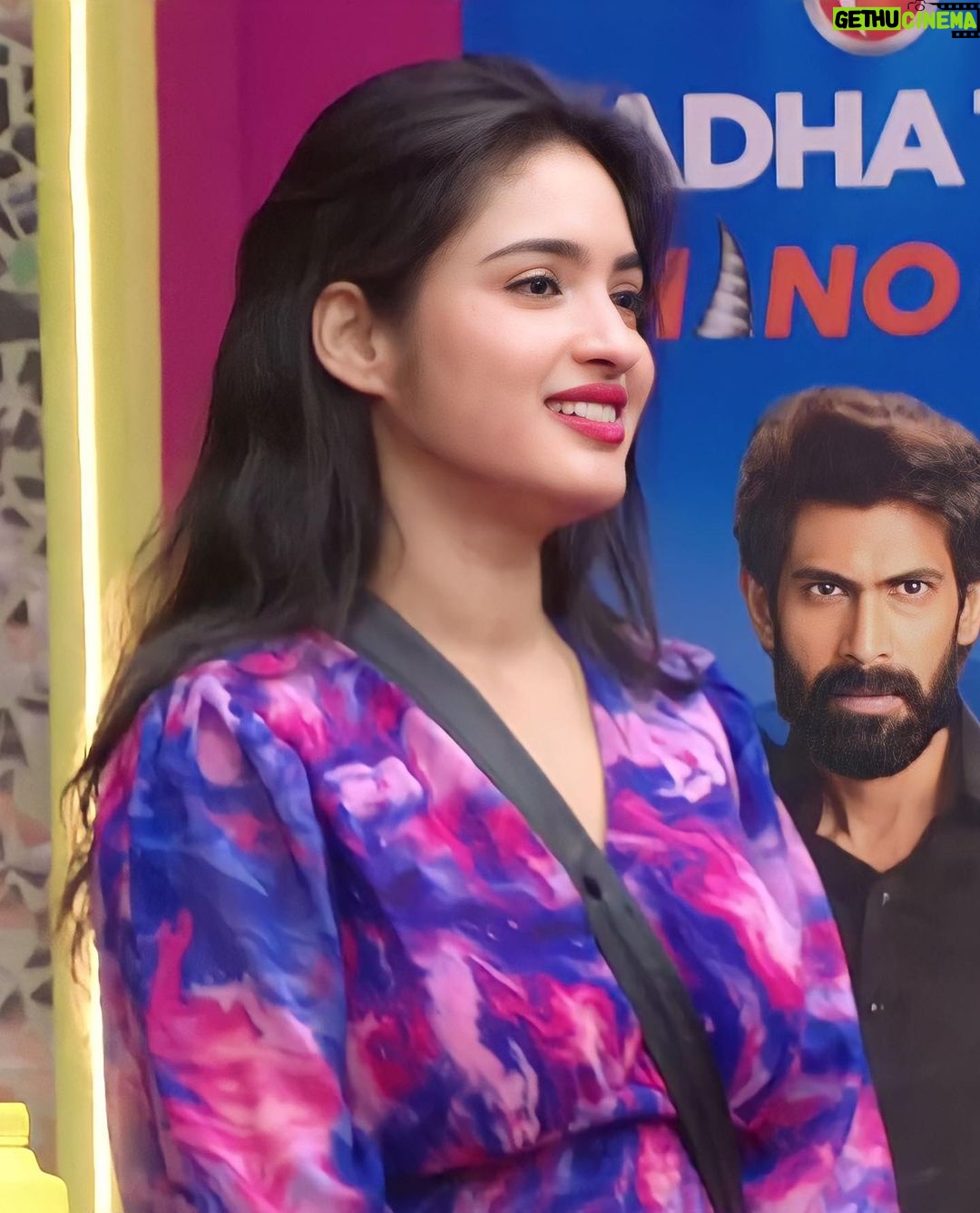 Rathika Rose Instagram - Our #rathika has her points clear. She is here to stay and she deserves your support. 1st Vote : 1. Open Hotstar App. 2. Login with your mobile number. 3. Search for BiggBoss Telugu 7 4. Locate one of the episode (or) Live. 5. Click on Vote Button. 6. Click on Rathika image and cast your Valuable vote. 2nd Vote : 1. Pickup your phone. 2. Dial 888 66 76 908 (if you hear Call forwarding message, Please hold on till you hear a ring and disconnect itself) That’s it.. Your 2 Votes are registered. #voteforrathika #rathikarose #thegamer Next tell your friends and families to cast their votes too. She deserves your support and love.