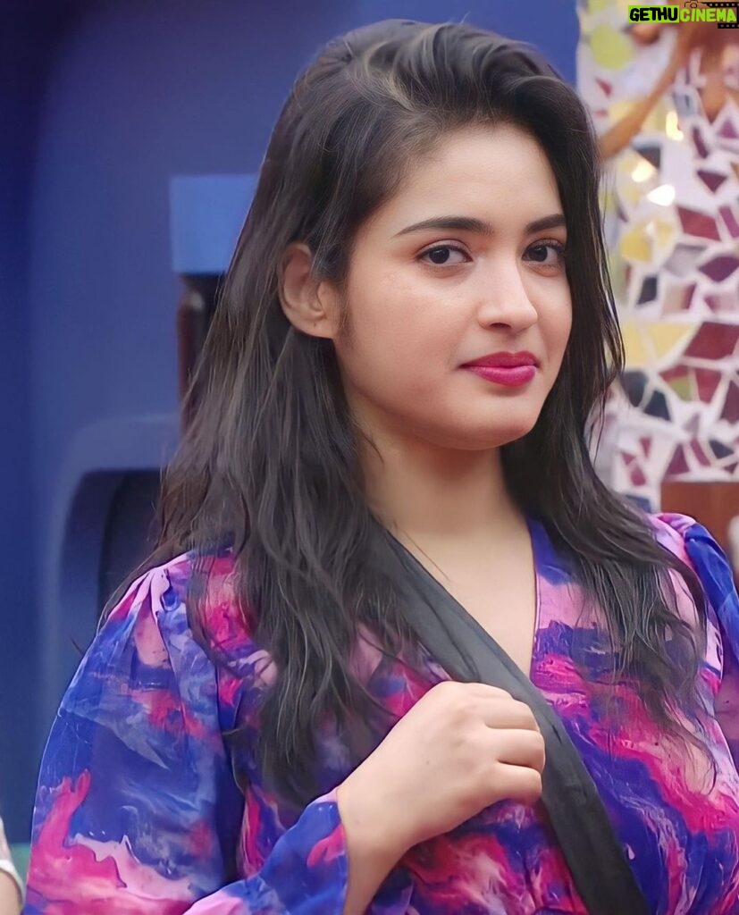 Rathika Rose Instagram - Our #rathika has her points clear. She is here to stay and she deserves your support. 1st Vote : 1. Open Hotstar App. 2. Login with your mobile number. 3. Search for BiggBoss Telugu 7 4. Locate one of the episode (or) Live. 5. Click on Vote Button. 6. Click on Rathika image and cast your Valuable vote. 2nd Vote : 1. Pickup your phone. 2. Dial 888 66 76 908 (if you hear Call forwarding message, Please hold on till you hear a ring and disconnect itself) That’s it.. Your 2 Votes are registered. #voteforrathika #rathikarose #thegamer Next tell your friends and families to cast their votes too. She deserves your support and love.