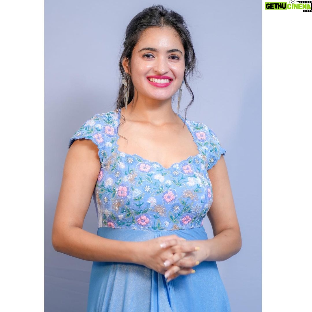 Rathika Rose - 68.5K Likes - #biggboss #rathikarose #beyou #strong #traditional #tollywood #trending.
COSTUME BY @akruticollectionsllc
PHOTOGRAPHY BY @trickshotography