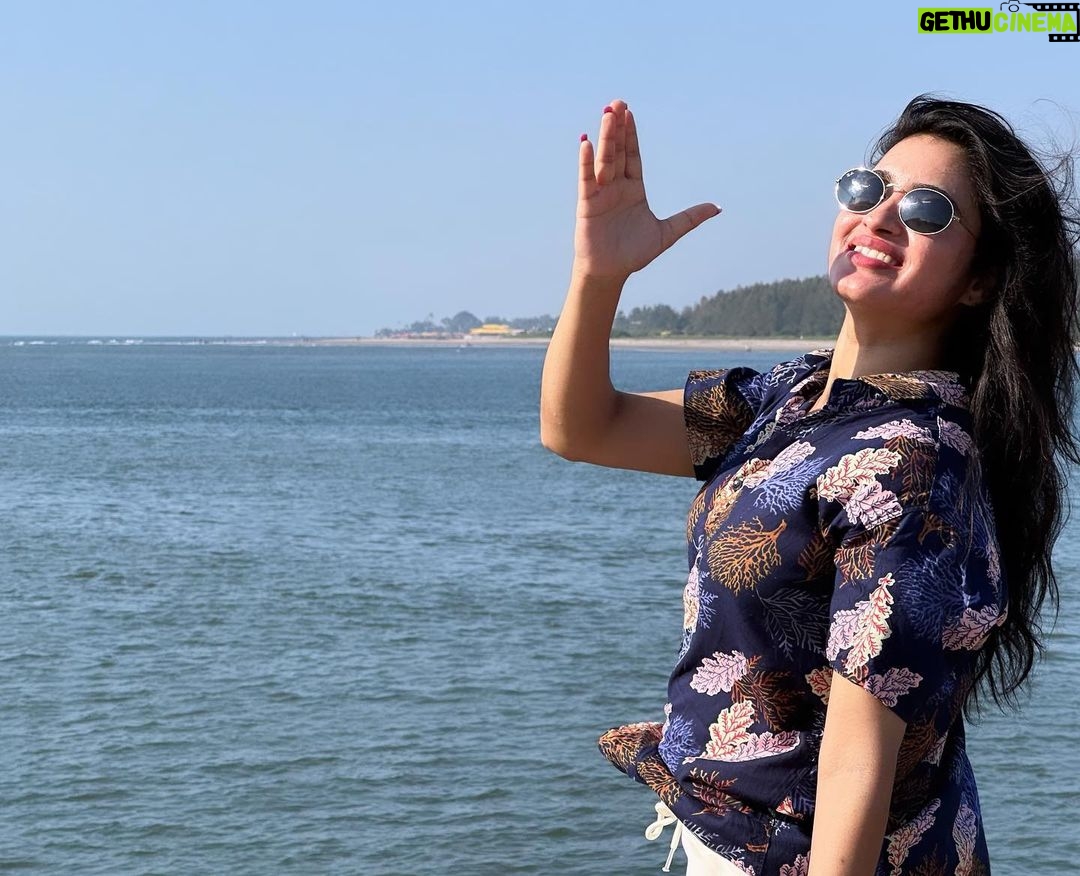 Rathika Rose - 61.9K Likes - Sea , sweat and the tears are salt water !!
Hardwork resembles sweat !
Failure resembles tears !
NOT TO GIVE UP resembles the SEA !!
Don’t give up ! Keep trying and be hungry for what you want !!
#BiggBoss #BiggBossTelugu #BiggBoss7Telugu
#BiggBossSeason7 #BiggBoss7TeluguUpdates
#DisneyplusHotstar #Hotstar #Starmaa #Trending #TrendingReels #Explore #Viral #ViralReels #instagram
#biggboss #biggboss7telugu #starmaa #maa #rathikarose #rathika