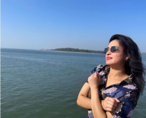 Rathika Rose Instagram - Sea , sweat and the tears are salt water !! 

Hardwork resembles sweat ! 
Failure resembles tears ! 
NOT TO GIVE UP resembles the SEA !! 

Don’t give up ! Keep trying and be hungry for what you want !!

#BiggBoss #BiggBossTelugu #BiggBoss7Telugu
#BiggBossSeason7 #BiggBoss7TeluguUpdates
#DisneyplusHotstar #Hotstar #Starmaa #Trending #TrendingReels #Explore #Viral #ViralReels #instagram 
#biggboss #biggboss7telugu #starmaa #maa #rathikarose #rathika