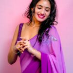 Rathika Rose Instagram – It doesn’t mean that everyone will treat you the way you deserve to be treated. It means that you won’t let them change the way you see yourself; nor will you stick around for them to destroy you.” #biggboss #rathikarose #beyou #strong #traditional #tollywood #trending. 

COSTUME BY @akruticollectionsllc 
PHOTOGRAPHY BY @trickshotography
