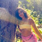 Raveena Aurora Instagram - Somewhere in the meadow … a little frog says hello 🥲 🙂 “everyone’s happy to see u, everyone wants to take care of u “
