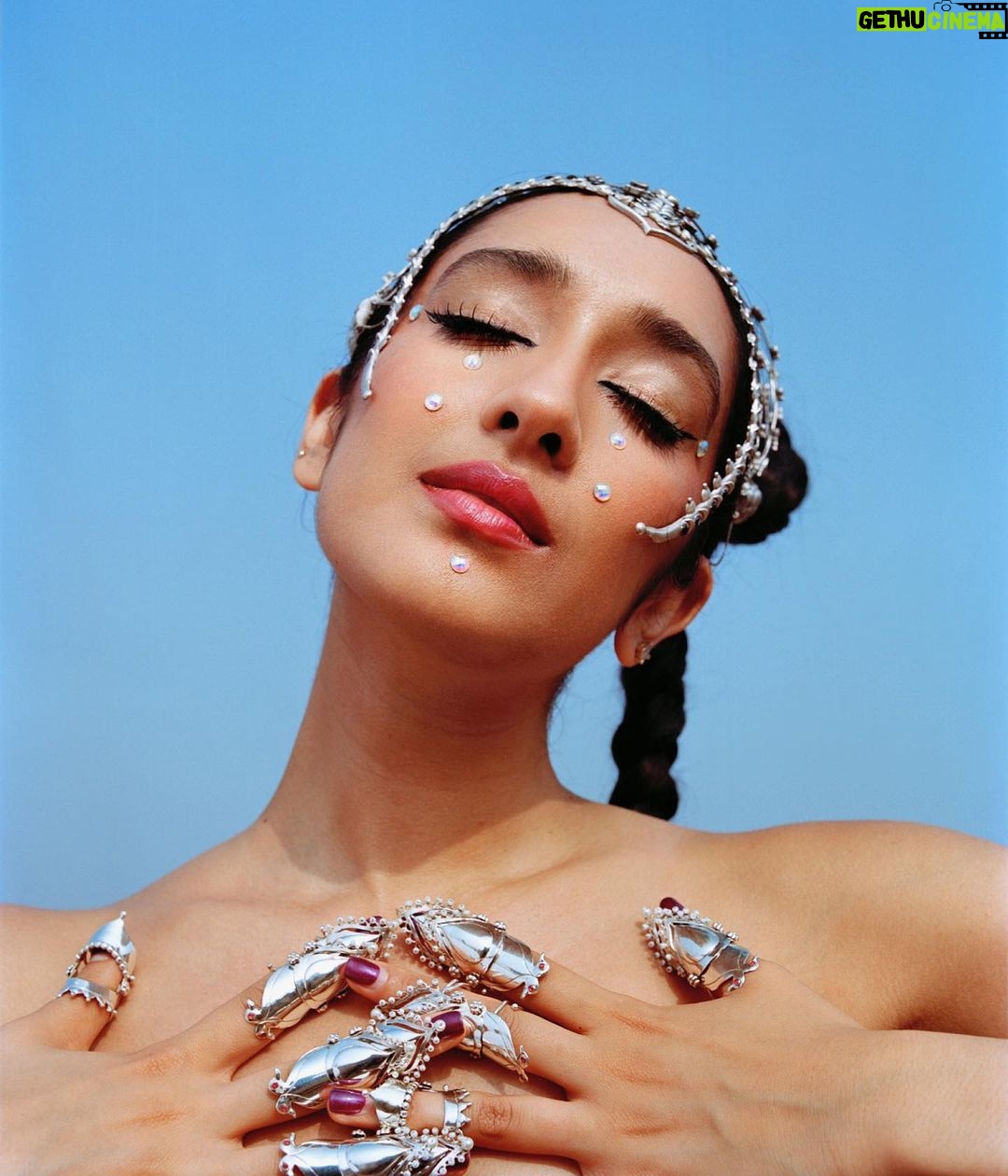 Raveena Aurora Instagram - In one of our last editorial nods to the “Asha’s awakening” universe 