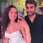 Raveena Aurora Instagram - people with songs named “bloom” supremacy 🧎🏽‍♀️🧎🏽‍♂️🧎🏽‍♀️🧎🏽‍♂️prateek is such a sweetieeee so happy I could be on his song , out everywhere now ♥️ Brooklyn, New York