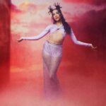 Raveena Aurora Instagram - HEAD in the CLOUDS (✿ ♥‿♥) photos by @beejamest Queens, New York
