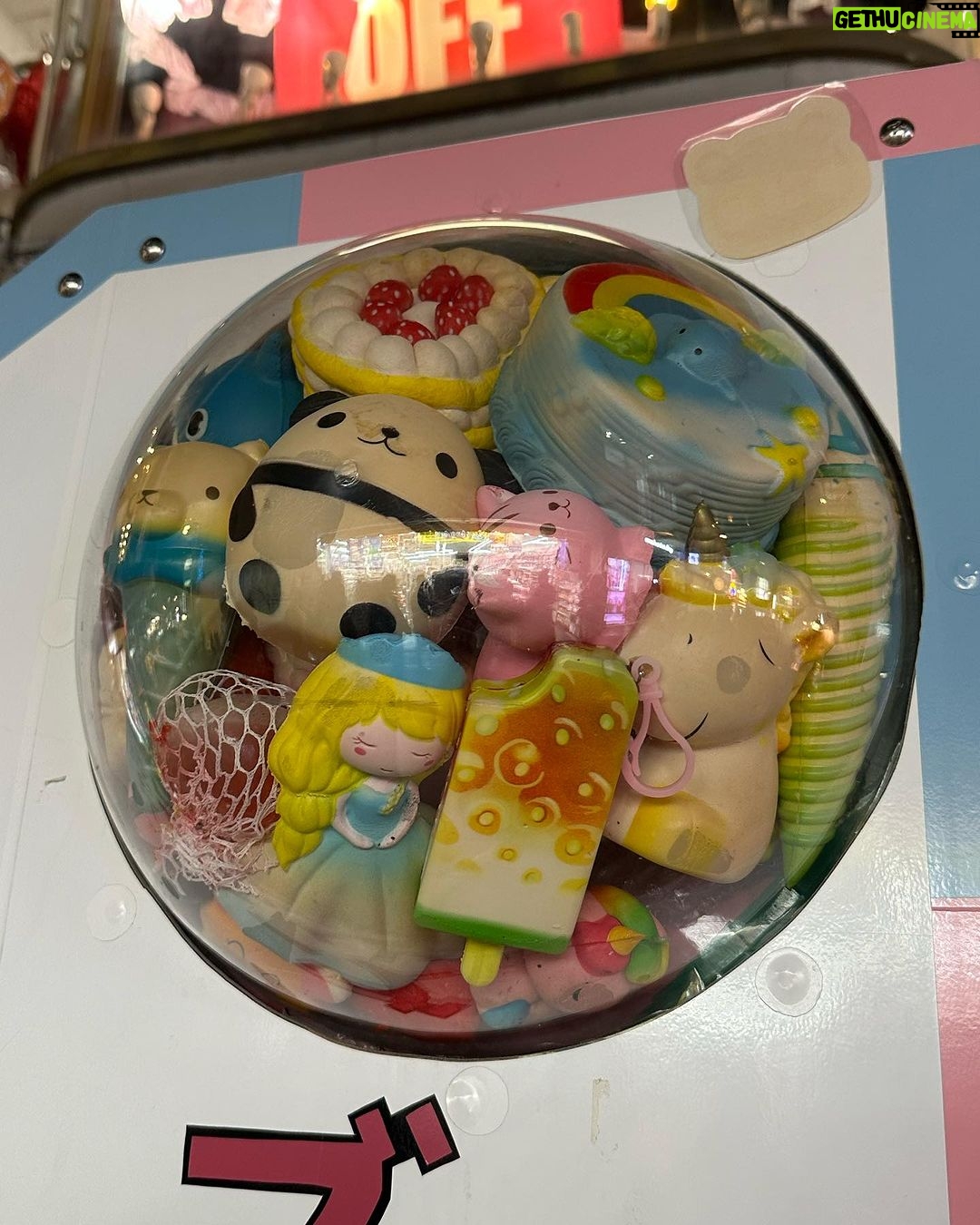 Raveena Aurora Instagram - cutie culture is resonating deeply with me !!!!!!!!!!!🥲🥲🥲🥲🥲🥲🥲🥲🎀🎀🎀🎀🎀🎀 Tokyo, Japan