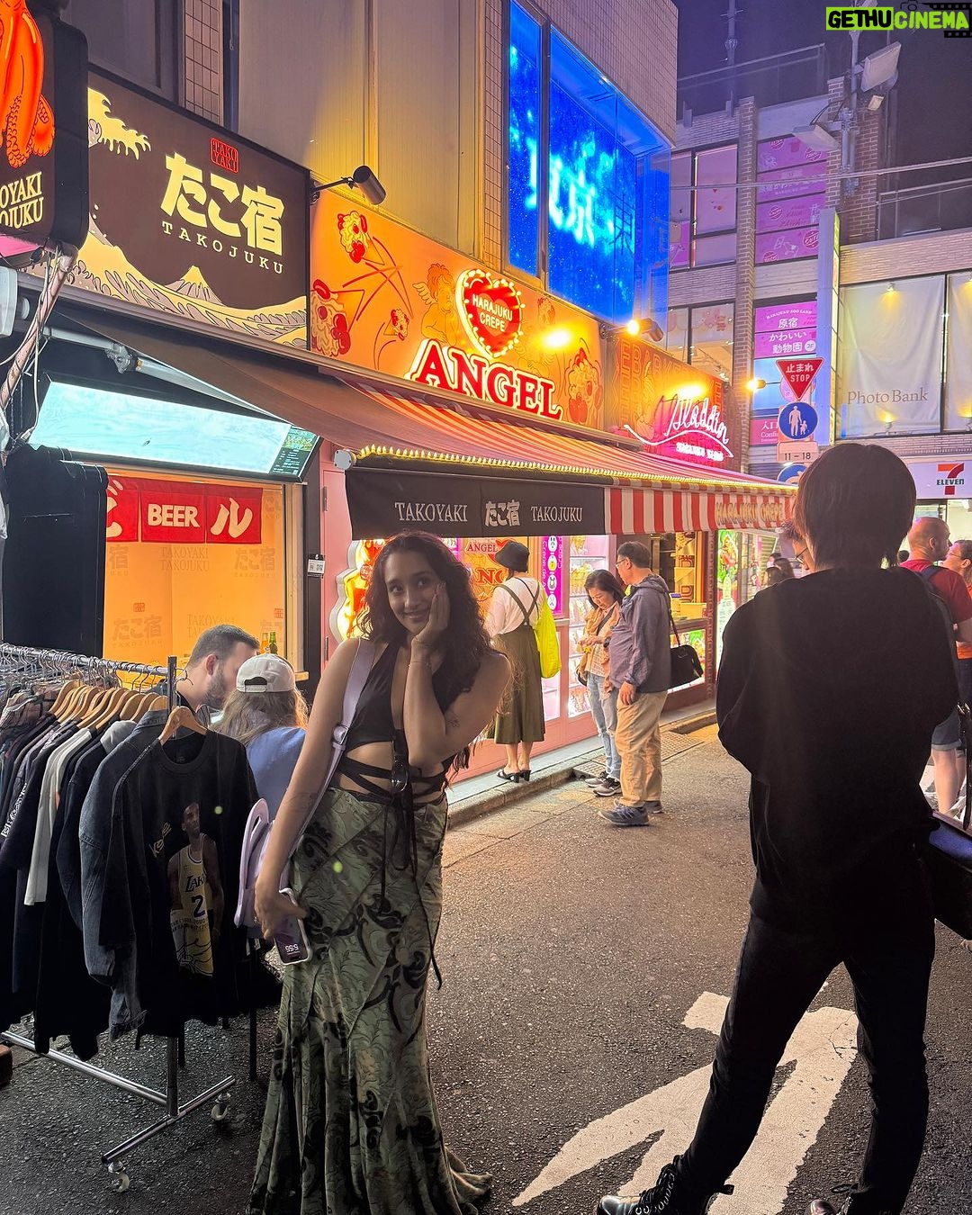 Raveena Aurora Instagram - cutie culture is resonating deeply with me !!!!!!!!!!!🥲🥲🥲🥲🥲🥲🥲🥲🎀🎀🎀🎀🎀🎀 Tokyo, Japan