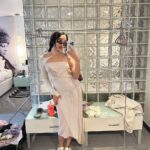 Raveena Aurora Instagram - week of mirror selfies around the world 😱 Ok let me journal and be feral and honest w u for a sec because it’s been a while since I did that . i went 2 Europe this week, and I was really resisting it because I was supposed to do vipassana at home instead (I’ve been tryna do it every month - it’s like 10 hours of meditation for a series of days) . It’s my birthday this week, a turn of a new decade .. I’ve been partly embracing it & finding myself in the happiest year of my life as I bloom & bloom into this loving loving gorgeous gorgeous joyful joyful creating creating being 🥳 🥳, and then there are parts of me that are scared and contending with growing older for the first time !! Partly bcus of how much stress is placed on a woman’s age as we grow , and this outdated stereotype that aging people only grow more out of touch, out of (capital’s !!!!!) function . It’s funny- I oscillate between feeling like a reflection of the beauty and nature around me, and then every now and then if I linger too long in the digital world I find myself questioning my features and wondering if I need to change , wondering if I’m doing enough . It’s such a sinking feeling and maybe it’s why I have to meditate such an insane amount 2 stay grounded amongst machines. Anyways so back to Europe. I was resistant and asked my angels why they wanted me to go . They led me to a Tibetan temple in London . I got to the temple and sat in the prayer room and I started to go into deep meditation, still a bit confused why I was led here . Something in me started counting all the buddhas on the wall - there were so many more than usual !! & then I counted 30 TO BE EXACT !!An early birthday gift from the angels. And then they told me - WHY ARE YOU QUESTIONING THE PERFECT ORDER OF THINGS ? They said- “we made the most beautiful, perfect, divine , free vessel for your soul and we have a divine plan for u- why are you holding onto your twenties, why are you resisting the perfect path forward ??” And then I got flashes of the next decade and it was SO bountiful. I saw my future babies, I saw all the success and abundance, I Saw myself only becoming more warm, beautiful, knowing , strong with age😍 London, United Kingdom