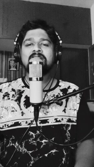 Ravi G Instagram - Happy Valentine’s day !!

Naan pizhai - Krk

Spread love ❤️ 

Thank you brother  @anirudhofficial and @wikkiofficial for this magical composition and also thank my dear friends and musicians who were also part of this magic . 
@sashasublime @akriz23 @le_sajbro @kebajer @flutenavin @shivakiran_sridhar @srinivasanmuthiahk @vinhariharan @saishravanam 

#anirudh #samantha #ravig #réel #artist #reelsinstagram #artistinstagram #lifeofamusician #tamil #nayanthara #vijaysethupathi #chennai #musically #cover #tamilsongs #kaathuvaakularendukaadhal