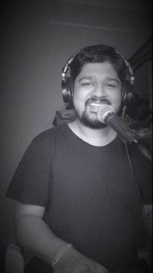 Ravi G Instagram - Home jam series- My Favourite - No.11

Pachai Nirame

#ravig #réel #artist #reelsinstagram #artistinstagram #homejamseries #lifeofamusician #tamil #arr #arrahman #chennai #musically #cover 
#tamilsongs #hariharan #maddy #madhavan #alaipayuthey #maniratnam