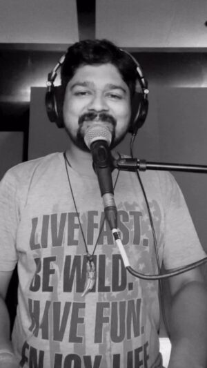 Ravi G Instagram - Home jam series - II

My Favourite- No.36

Poovukkul Olinthirukkum - Jeans

Original credits :- 

Composer :- A R Rahman
Singer :- Unni Krishnan and Sujatha Mohan
Lyrics :- Vairamuthu

Copy Rights owned by original composer / Audio Channel

#arrahman #ravig #artist #reelsinstagram #artistinstagram #homejamseries #lifeofamusician #tamil #chennai #musically #cover #love #Kollywood #tamilmusic 
#tamilreels #reels #reelsindia #tamilstatus #love #kadhal #music #jeans #aishwaryarai #shankar #Prashanth #vairamuthu