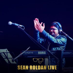 Ravi G Instagram - From a recent gig with @rseanroldan @supervijay_ @aalaapraju @ramkuu @silvertreeartists @phoenixmarketcitychennai
@eventart_india
#seanroldanlive #musicianslife