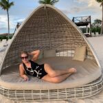 Rebeca Instagram - Férias boas 🙌🙌 estava sem dúvida a precisar 🥰🥰 com a agência de viagens @agencia.domtrip super simpáticos obrigada pela confiança ❤️ Bayahibe Rep.Dominicana