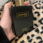 Rebeca Instagram - E quem desse lado gosta de se perfumar quando vai dormir ?!?😴 😛 eu adorooooo e com este cheirinho tão bom até durmo melhor 👌❤️❤️ visitem a pág @joannastore.insta e encomendem o vosso 😍vão amar…