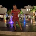 Rebeca Instagram - Calorzinho bom em bayahibe ☀️☀️☀️ A viajar em segurança com @agencia.domtrip obrigada pela confiança 🥰🙏 Dreams Dominicus La Romana