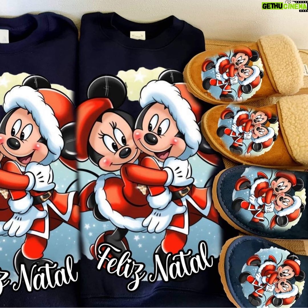 Rebeca Instagram - Eu jΓ‘ escolhi a roupa para a famΓlia na noite da consoada πππ e tu de qual gostas mais? Podem visitar a loja @colares_de_catia_prata e podem atΓ© escolher as prendinhas de natal πππ
π