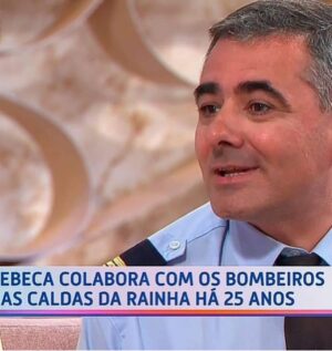 Rebeca Instagram - Quem esteve desse lado a assistir? @editoraespacial