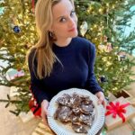 Reese Witherspoon Instagram – Easiest holiday treat recipe EVER!! A new family favorite. ❤️😋