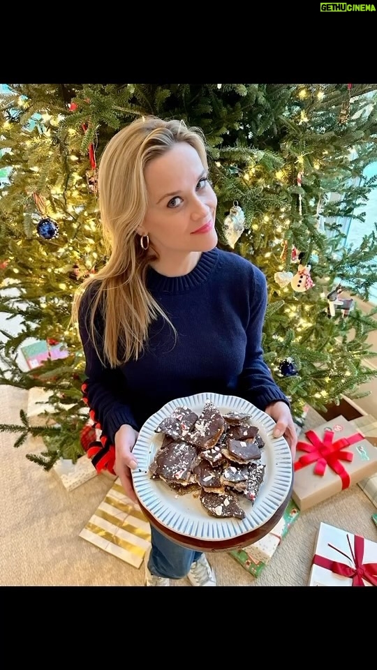 Reese Witherspoon Instagram - Easiest holiday treat recipe EVER!! A new family favorite. ❤️😋