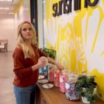Reese Witherspoon Instagram - There’s always that one person in the office (and well…that person is me) 🍬🍫🍭 @hellosunshine