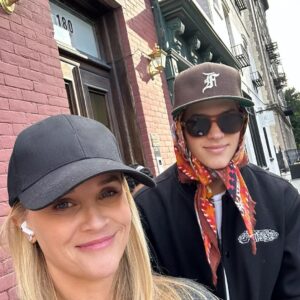 Reese Witherspoon Instagram - HUGE Birthday wishes to my boy @deaconphillippe !! 🎂 🎈 ☀️Actually not a boy, he is a 20 yr old man today ! 🥰 Deacon, you are such a ray of sunshine, love and positivity in this world. Keep shining that wonderful light on us all! I 💗you !