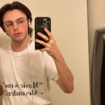 Reid Miller Instagram - Return of the bathroom pics 📸 #bathroompic #theydobebackdoe