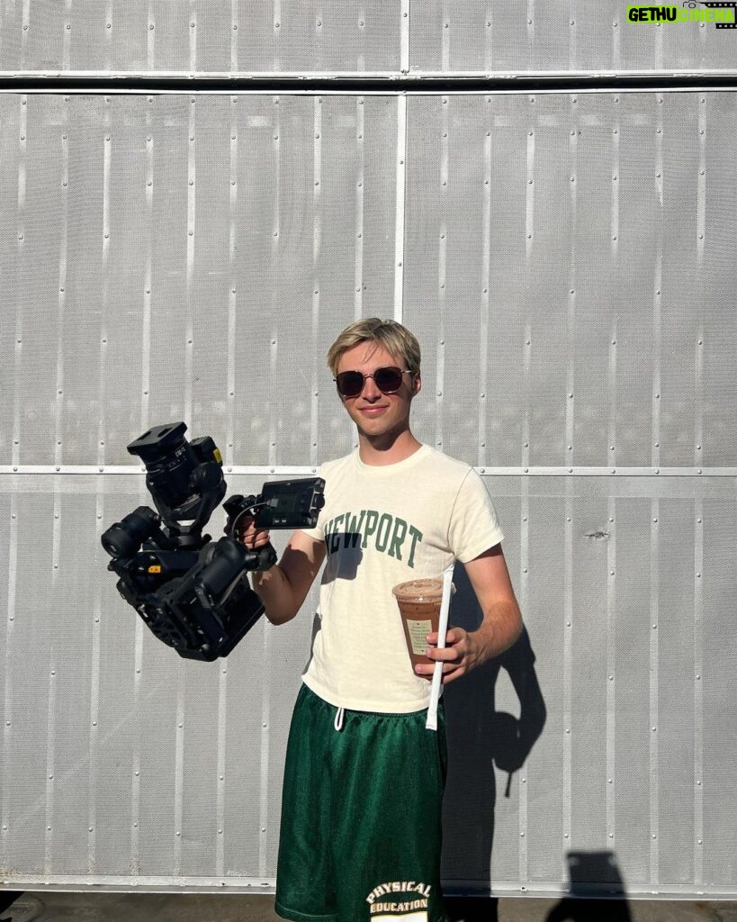 Reid Miller Instagram - OKAY, HERE WE GO! I’m now the proud owner of the DJI Ronin 4D and president of my very own production company: MillerWorx Entertainment! @millerworx_entertainment And I’m looking for fellow creatives to work with! I do Music Videos, Shorts, Reels, and MORE! DM me and lets make something cool! I’ll also be collaborating with @capturezmagazine on her photo shoots, so BOOK HER NOW! 😎🎥 swipe for some cool footage 💙 #productioncompany #production #company #djironin4d #camera #cameraoperator #director #writer #letsshoot