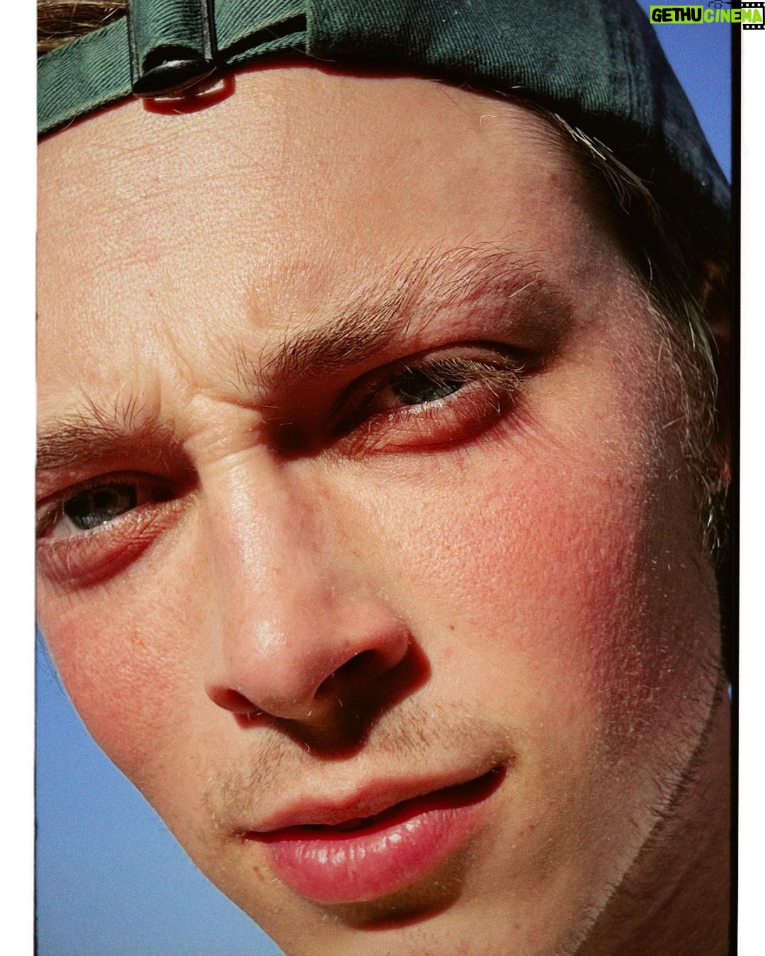 Reid Miller Instagram - Blue skies - Blue eyes 💙 📸 @anacapturez