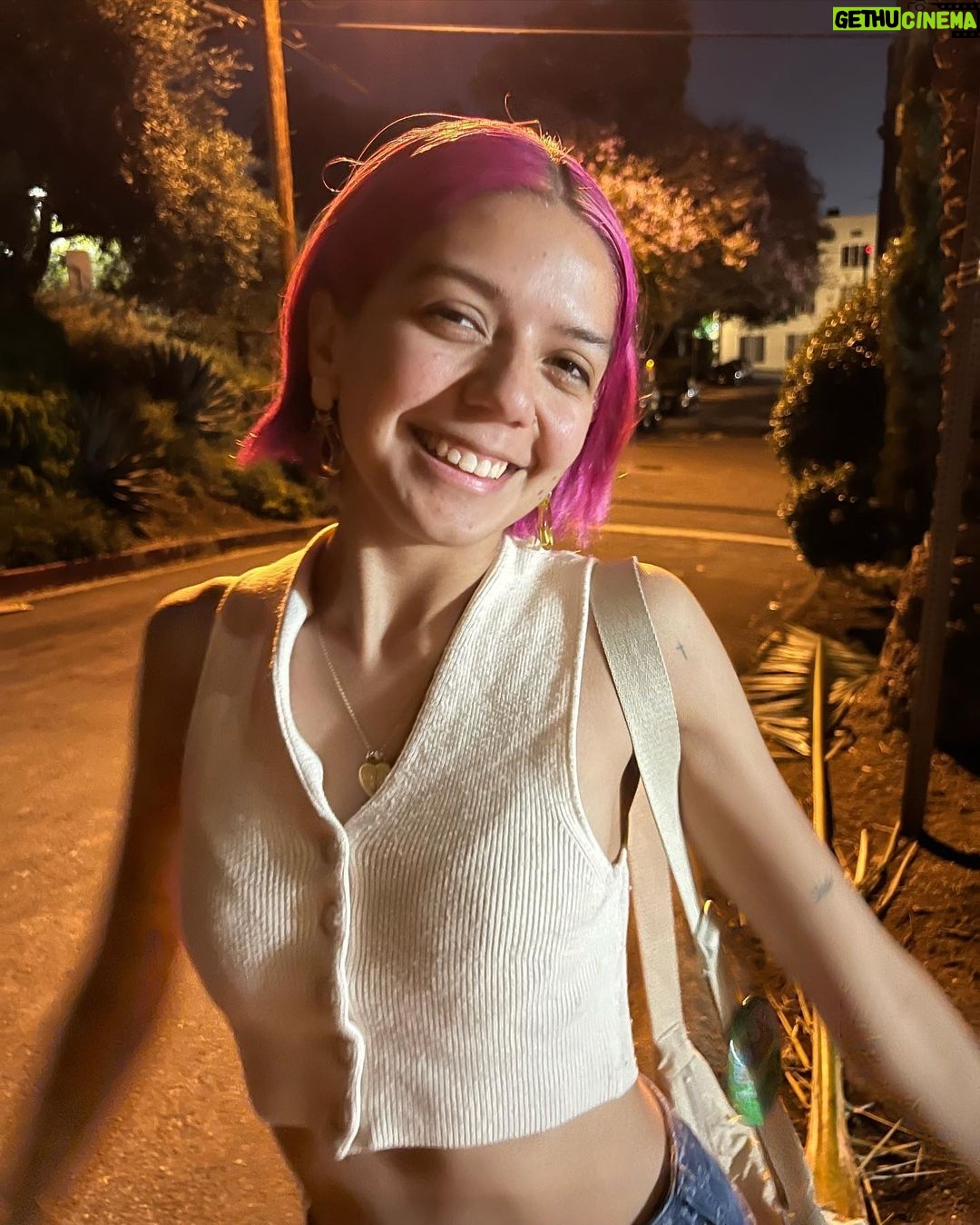 Reid Miller Instagram - ANA APPRECIATION POST❗️you’re so talented. Your ability as a photographer and creative inspires me everyday. You’re AMAZING. I ❤️ YOU. #girlfriend #appreciation #post