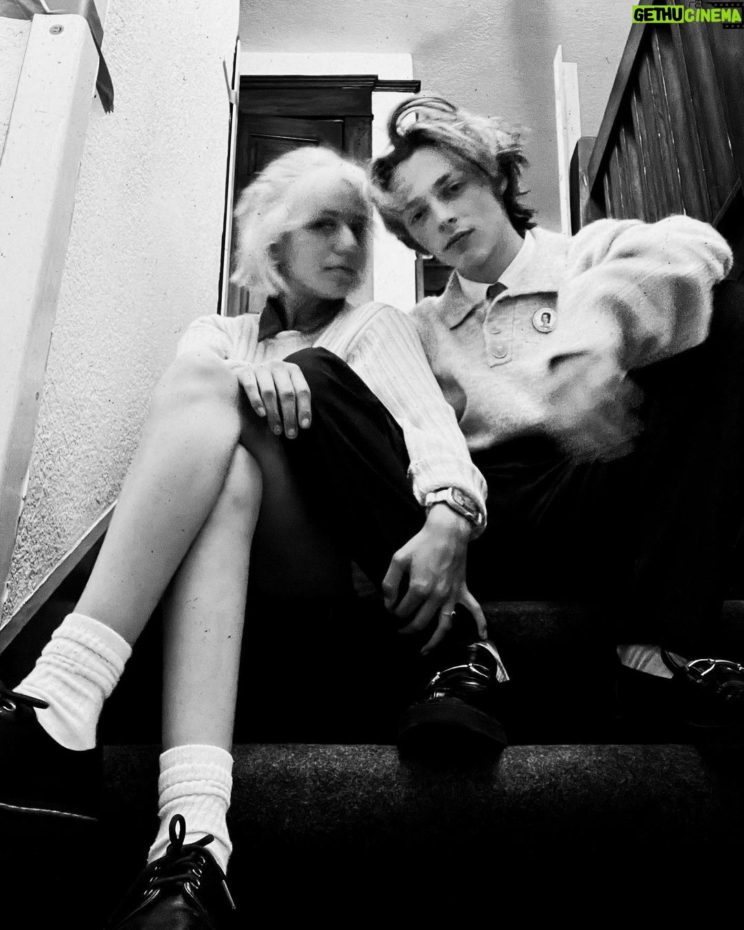 Reid Miller Instagram - 🖤🖤 #onset #girlfriend #work #iloveyou