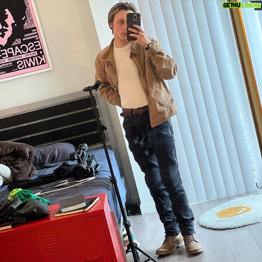 Reid Miller Instagram - Fit check 😎 #pic #idontknowwhattohashtag #justlikethepicture