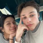 Reid Miller Instagram - “Hello” from your fave couple 😜 #loveyou