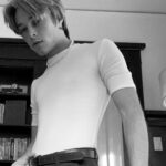 Reid Miller Instagram – Thank goodness for the self-timer‼️#blackandwhite #blackandwhitephotography #actor #selflove #gettowork
