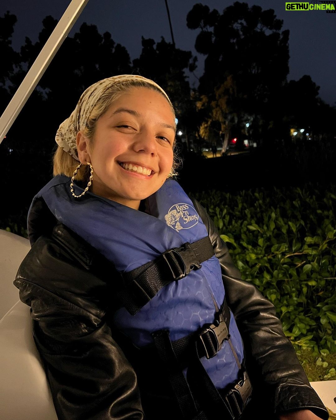 Reid Miller Instagram - My LITTLE BOO in a BIG LIFE JACKET 🥺🥺🥰🥰 #datenightsuccess #iloveyou #iloveyousomuch