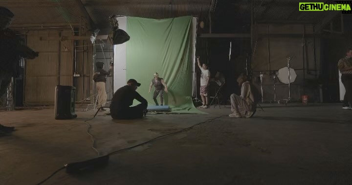 Reid Miller Instagram - Some BTS shots on @jjfpro’s shoot for @dazer_1 I’m very proud of! #bts #filmmaking #filmmaker #djironin4d