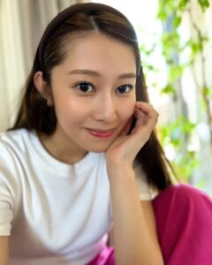 Reika Sakurai Instagram - 久しぶりのまつエク💫 お仕事によってなかなか付けれないから 束の間の…✨ はぁ、心がhappyだわ...♡ @lecheriss._eye @_kaedefukuda_