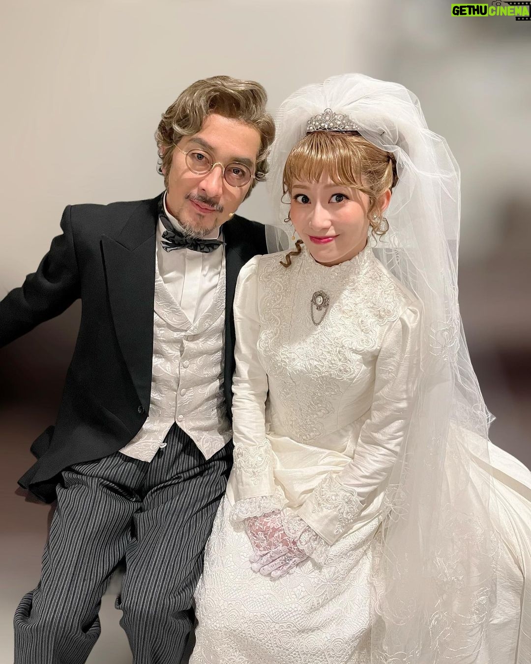 Reika Sakurai Instagram - ミュージカル『ジキル&ハイド』 無事全公演終了致しました✨ 素晴らしい役者さん、スタッフさんの勇姿を毎日間近で見れたことで、 この作品でもまた大切なことを沢山学びました! 私ももっと大きくなるぞ! ご観劇いただいた皆様、 応援して下さった皆様 ありがとうございました♡♡♡ #ジキルアンドハイド #ジキハイ #石丸幹二 さん #柿澤勇人 さん #笹本玲奈 さん #真彩希帆 さん #石井一孝 さん #上川一哉 さん #栗原英雄 さん