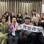 Reika Sakurai Instagram - 真夏可愛かったねぇ！ ほんとに彼女らしい、 仲間の絆が強く感じられた胸熱なライブだったなぁ。 今回に限らず、テレビでもライブでもグループを観る機会はたくさんあったし、その度に前進しているな！かっこいーな！と思ってきたけれど。 真夏めちゃくちゃキャプテンになってる！！ 後輩ちゃんたちめちゃくちゃ成長してる！！！ と、驚きと嬉しさと、これからのグループへの期待が溢れまくって…。 乃木坂46ってほんと、仲間を想える暖かい素敵なグループだな、と密かに鼻高々でした！笑 素晴らしいグループです！ これからもずっと応援します！ そして、真夏、 長いことお疲れ様でした！ キャプテンになってくれてありがとう。 #乃木坂46 #秋元真夏卒業コンサート