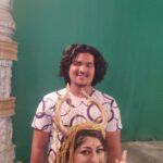 Rekha Krishnappa Instagram - Do you see my dear horns. 😻😻😻 Going with the Trend with my makeup assistant Lucky Bhai 😉 @pathan_boy_870 Camera by @the.anilkumar23 Looking like a wow... #trendingreels #instareels #shootinglocation #shooting #shootingspot #reelsinstagram #reelsinsta Bangalore, India